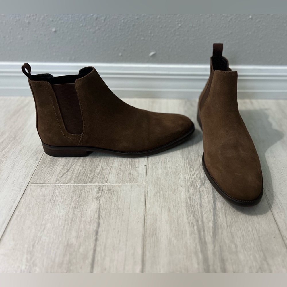 SECTION X Dilliards Leather Paxson Chelsea Boots 10M